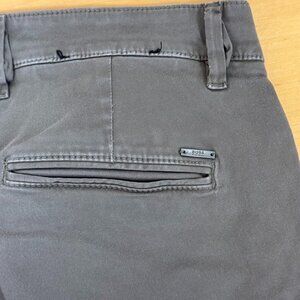 HUGO BOSS Taupe Regular Fit Pants – Size 38x32